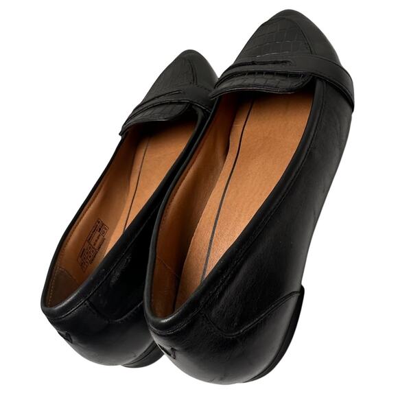 Vionic Black Croc-Embossed Loafers - Picture 15 of 15